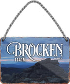 4252024211689 Schilderstore24 Schilderstore24 Blechschilder sind perfekt als Geschenk zu Weihnachten, Geburtstage, Feiern, Partys, Grillabende, Namenstag, Feiertag, Mädelsabend, Hochzeit. Jederzeit stilvoll im Wohnzimmer, Partykeller, Garage, Praxis, Büro, Café, Hauseingang Landschaften Orte Städte Länder Urlaub See berge burgen schloss tal denkmal freizeit meer	 ''Brocken''		18x12cm