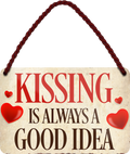 4252024208276	Geschenk Weihnachten, Geburtstage, Feiern, Partys, Grillabende, Namenstag, Feiertag, Mädelsabend, Hochzeit Wohnzimmer, Partykeller, Garage, Praxis, Büro, Café, Hauseingang Sex Anzüglich Zweideutig Romantik Brüste sinnlich schnulzig romantisch versaut pinupSchilderstore24 	 ''Kissing is always a good idea''