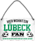 4252024204810 Schilderstore24 Blechschilder sind perfekt als Geschenk zu Weihnachten, Geburtstage, Feiern, Partys, Grillabende, Namenstag, Feiertag, Mädelsabend, Hochzeit. Jederzeit stilvoll im Wohnzimmer, Partykeller, Garage, Praxis, Büro, Café, Hauseingang Fußball Mannschaft Verein Bolzen Ball sport liga kicken stadion freizeit