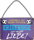 4252024204995Geschenk zu Weihnachten, Geburtstage, Feiern, Partys, Grillabende, Namenstag, Feiertag, Mädelsabend, Hochzeit Wohnzimmer, Partykeller, Garage, Praxis, Büro, Café, Hauseingang Fußball Mannschaft Verein Bolzen Ball sport liga kicken stadion freizeit	Schilderstore24 	 ''Erzgebirge ist meine Liebe!''