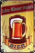 4252024213775 Schilderstore24 	Schilderstore24 Blechschilder sind perfekt als Geschenk zu Weihnachten, Geburtstage, Feiern, Partys, Grillabende, Namenstag, Feiertag, Mädelsabend, Hochzeit. Jederzeit stilvoll im Wohnzimmer, Partykeller, Garage, Praxis, Büro, Café, Hauseingang Alkohol Kasten Bier Saufen Getränk Bier Alkohol schaumkrone promille hopfen ''Echte Männer trinken Bier''		20x30cm