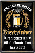 4252024213997 Schilderstore24 Schilderstore24 Blechschilder sind perfekt als Geschenk zu Weihnachten, Geburtstage, Feiern, Partys, Grillabende, Namenstag, Feiertag, Mädelsabend, Hochzeit. Jederzeit stilvoll im Wohnzimmer, Partykeller, Garage, Praxis, Büro, Café, Hauseingang Alkohol Kasten Bier Saufen Getränk Bier Alkohol schaumkrone promille hopfen	 ''Staatlich geprüfter Biertrinker''		20x30cm