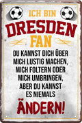 4252024216264 Schilderstore24 	Schilderstore24 Blechschilder sind perfekt als Geschenk zu Weihnachten, Geburtstage, Feiern, Partys, Grillabende, Namenstag, Feiertag, Mädelsabend, Hochzeit. Jederzeit stilvoll im Wohnzimmer, Partykeller, Garage, Praxis, Büro, Café, Hauseingang Fußball Mannschaft Verein Bolzen Ball sport liga kicken stadion freizeit ''Dresden Fan ´19''		20x30cm