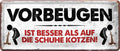 4252024226447 Schilderstore24 	Schilderstore24 Blechschilder sind perfekt als Geschenk zu Weihnachten, Geburtstage, Feiern, Partys, Grillabende, Namenstag, Feiertag, Mädelsabend, Hochzeit. Jederzeit stilvoll im Wohnzimmer, Partykeller, Garage, Praxis, Büro, Café, Hauseingang Sarkasmus Ironie Funny Schwarzer Humor faul dumm fun rente lästern teufel ''Vorbeugen ist besser als auf die Schuhe kotzen''		28x12cm