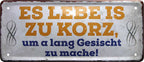 4252024228113 Schilderstore24 	Schilderstore24 Blechschilder sind perfekt als Geschenk zu Weihnachten, Geburtstage, Feiern, Partys, Grillabende, Namenstag, Feiertag, Mädelsabend, Hochzeit. Jederzeit stilvoll im Wohnzimmer, Partykeller, Garage, Praxis, Büro, Café, Hauseingang Ruhrpott Ruhrgebiet Platt Sprache hömma sprache kultur tradition plattdeutsch ''Es Lebe is zu korz, um a lang Gesicht zu mache''		28x12cm