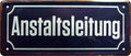 4252024225686 Schilderstore24 Schilderstore24 Blechschilder sind perfekt als Geschenk zu Weihnachten, Geburtstage, Feiern, Partys, Grillabende, Namenstag, Feiertag, Mädelsabend, Hochzeit. Jederzeit stilvoll im Wohnzimmer, Partykeller, Garage, Praxis, Büro, Café, Hauseingang Sarkasmus Ironie Funny Schwarzer Humor faul dumm fun rente lästern teufel	 ''Anstaltsleitung''		28x12cm