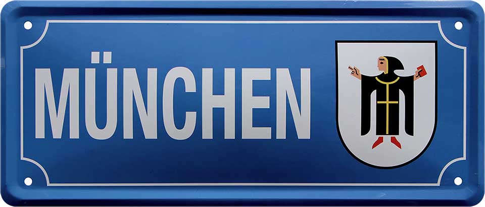 4252024228366 Schilderstore24 Schilderstore24 Blechschilder sind perfekt als Geschenk zu Weihnachten, Geburtstage, Feiern, Partys, Grillabende, Namenstag, Feiertag, Mädelsabend, Hochzeit. Jederzeit stilvoll im Wohnzimmer, Partykeller, Garage, Praxis, Büro, Café, Hauseingang Landschaften Orte Städte Länder Urlaub See berge burgen schloss tal denkmal freizeit meer	 ''München''		28x12cm
