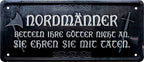 4252024226249 Schilderstore24 Schilderstore24 Blechschilder sind perfekt als Geschenk zu Weihnachten, Geburtstage, Feiern, Partys, Grillabende, Namenstag, Feiertag, Mädelsabend, Hochzeit. Jederzeit stilvoll im Wohnzimmer, Partykeller, Garage, Praxis, Büro, Café, Hauseingang Sarkasmus Ironie Funny Schwarzer Humor faul dumm fun rente lästern teufel	 ''Nordmänner betteln ihre Götter nicht an''		28x12cm