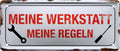 4252024225396 Schilderstore24 	Schilderstore24 Blechschilder sind perfekt als Geschenk zu Weihnachten, Geburtstage, Feiern, Partys, Grillabende, Namenstag, Feiertag, Mädelsabend, Hochzeit. Jederzeit stilvoll im Wohnzimmer, Partykeller, Garage, Praxis, Büro, Café, Hauseingang Mechaniker Auto Motorrad Werkstatt auto werkstatt tüfteln schrauber ''Meine Werkstatt meine Regeln''		28x12cm