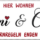 4252024240962	Schilderstore24	 ''Hier wohnen Omi & Opi Elternregeln enden hier'' Schilderstore24 Blechschilder sind perfekt als Geschenk zu Weihnachten, Geburtstage, Feiern, Partys, Grillabende, Namenstag, Feiertag, Mädelsabend, Hochzeit. Jederzeit stilvoll im Wohnzimmer, Partykeller, Garage, Praxis, Büro, Café, Hauseingang Familie Zuhause Eltern Geschwister oma opa familie mama papa geschwister