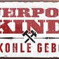 4252024242164	Schilderstore24	 ''Ruhrpott Kind auf Kohle geboren'' Schilderstore24 Blechschilder sind perfekt als Geschenk zu Weihnachten, Geburtstage, Feiern, Partys, Grillabende, Namenstag, Feiertag, Mädelsabend, Hochzeit. Jederzeit stilvoll im Wohnzimmer, Partykeller, Garage, Praxis, Büro, Café, Hauseingang Ruhrpott Ruhrgebiet Platt Sprache hömma sprache kultur tradition plattdeutsch