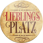 4252024233865	Schilderstore24	 ''Lieblingsplatz''Schilderstore24 Blechschilder sind perfekt als Geschenk zu Weihnachten, Geburtstage, Feiern, Partys, Grillabende, Namenstag, Feiertag, Mädelsabend, Hochzeit. Jederzeit stilvoll im Wohnzimmer, Partykeller, Garage, Praxis, Büro, Café, Hauseingang Küche Haushalt Willkommen Eigenheim heim essen haus kochen herzlich Zuhause putzen