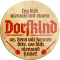 4252024232684	Schilderstore24	 ''Leg dich niemals mit einem Dorfkind an''Schilderstore24 Blechschilder sind perfekt als Geschenk zu Weihnachten, Geburtstage, Feiern, Partys, Grillabende, Namenstag, Feiertag, Mädelsabend, Hochzeit. Jederzeit stilvoll im Wohnzimmer, Partykeller, Garage, Praxis, Büro, Café, Hauseingang Dorf Land Nachbar Freunde Natur dorf land landleben natur idylle