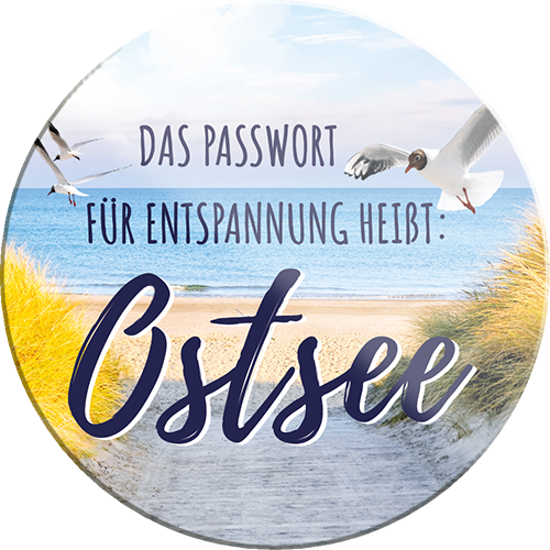 4252024234145	Schilderstore24	 ''Das Passwort für Entspannung Ostsee''Schilderstore24 Blechschilder sind perfekt als Geschenk zu Weihnachten, Geburtstage, Feiern, Partys, Grillabende, Namenstag, Feiertag, Mädelsabend, Hochzeit. Jederzeit stilvoll im Wohnzimmer, Partykeller, Garage, Praxis, Büro, Café, Hauseingang Meer Urlaub Sommer Sandstrand meer wasser strand sand urlaub ferien