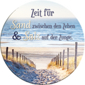 4252024234299	Schilderstore24	 ''Zeit für Sand zwischen den Zehen (sandweg)''Schilderstore24 Blechschilder sind perfekt als Geschenk zu Weihnachten, Geburtstage, Feiern, Partys, Grillabende, Namenstag, Feiertag, Mädelsabend, Hochzeit. Jederzeit stilvoll im Wohnzimmer, Partykeller, Garage, Praxis, Büro, Café, Hauseingang Meer Urlaub Sommer Sandstrand meer wasser strand sand urlaub ferien