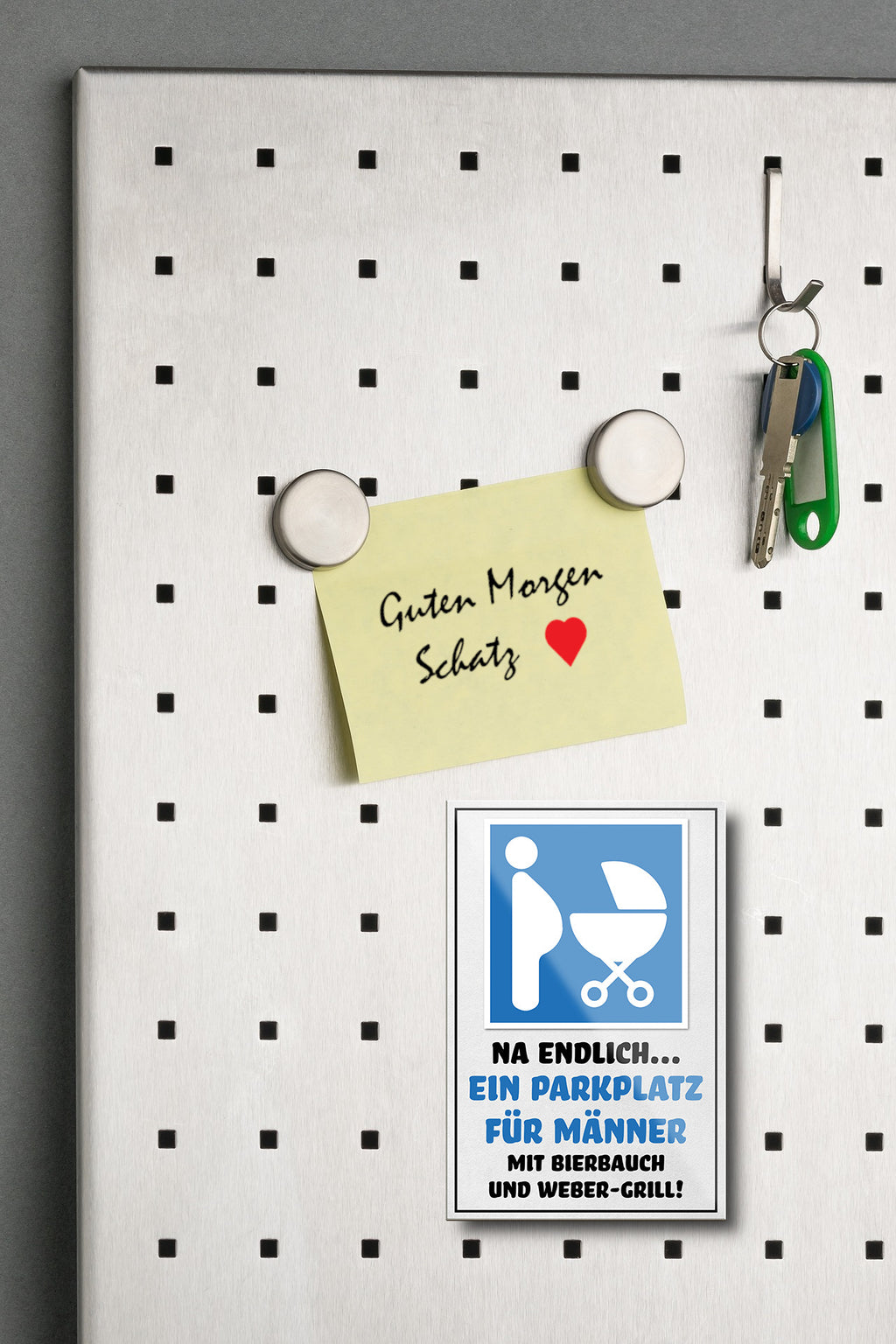 Magnet ''Na endlich.. Parkplatz für Männer Bierbauch'' 9x6x0,3cm
