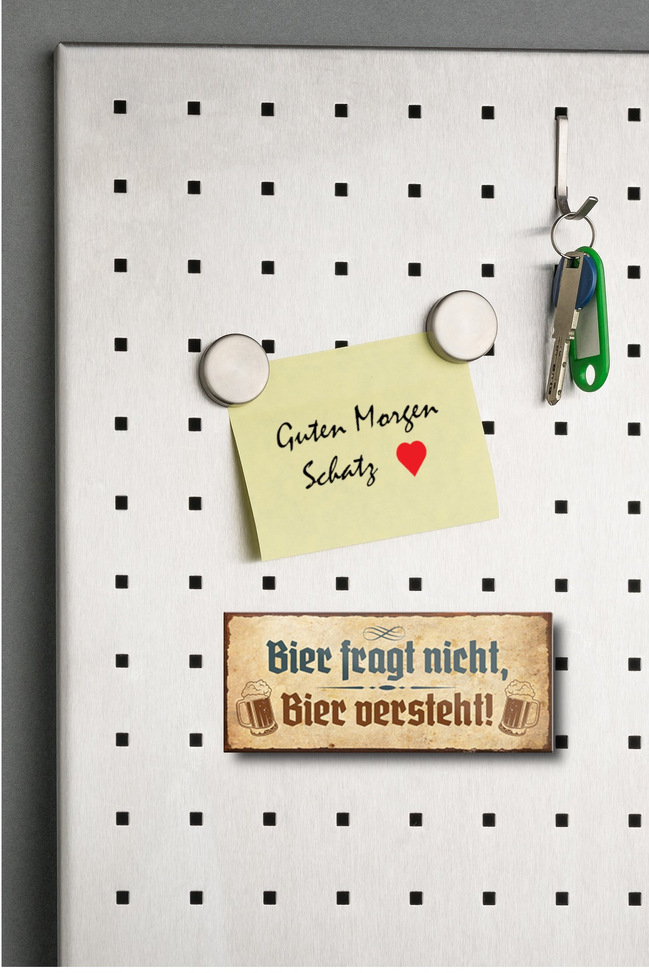 Magnet ''Bier fragt nicht, Bier versteht'' 9,3x4cm