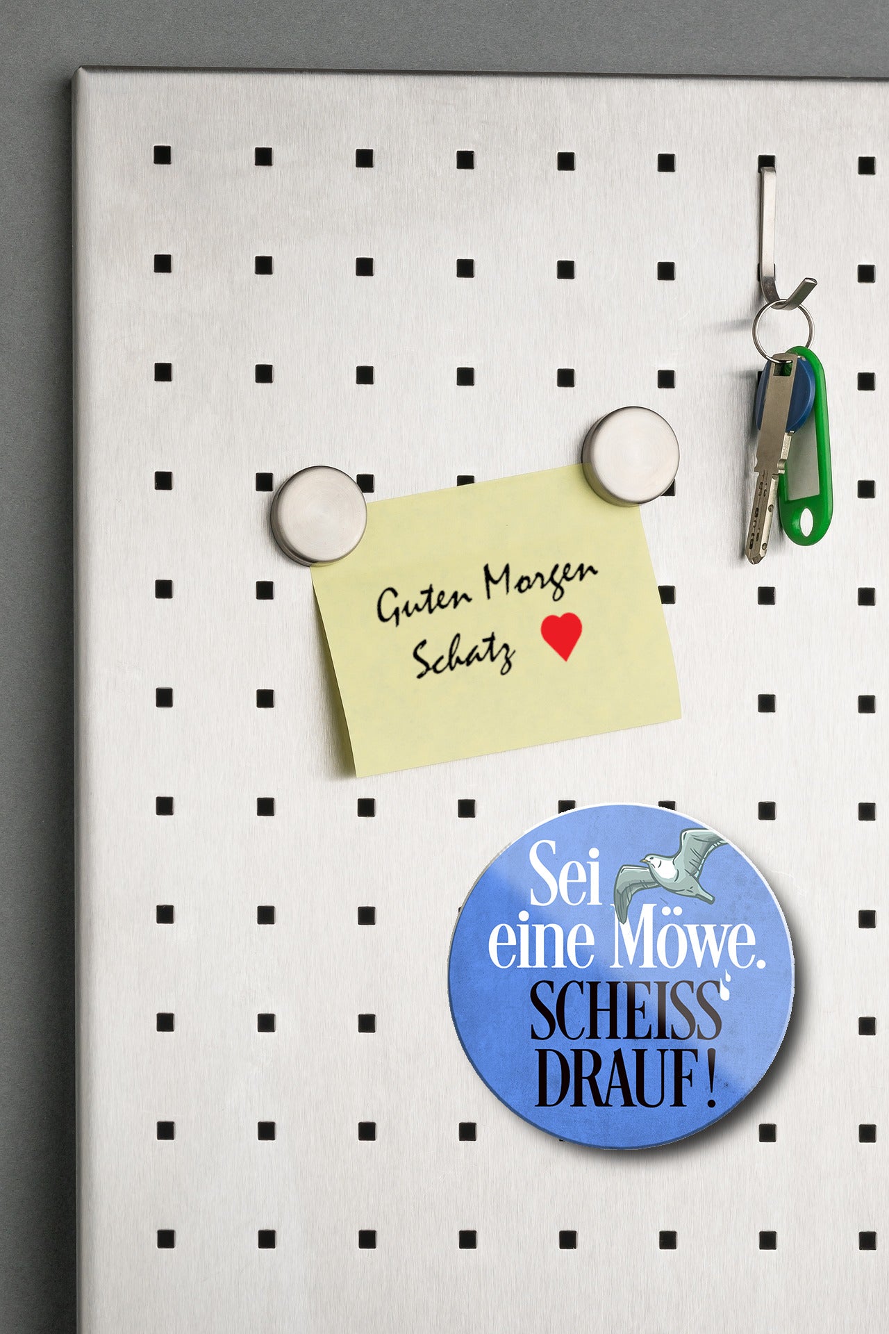 Magnet ''Sei eine Möwe. Scheiss drauf!'' 8x8x0,3cm