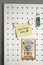 Magnet ''Das Problem unserer Gesellschaft MET Schädeln'' 9x6x0,3cm