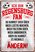 4252024216745 Schilderstore24 	Schilderstore24 Blechschilder sind perfekt als Geschenk zu Weihnachten, Geburtstage, Feiern, Partys, Grillabende, Namenstag, Feiertag, Mädelsabend, Hochzeit. Jederzeit stilvoll im Wohnzimmer, Partykeller, Garage, Praxis, Büro, Café, Hauseingang Fußball Mannschaft Verein Bolzen Ball sport liga kicken stadion freizeit ''Regensburg Fan ´20''		20x30cm