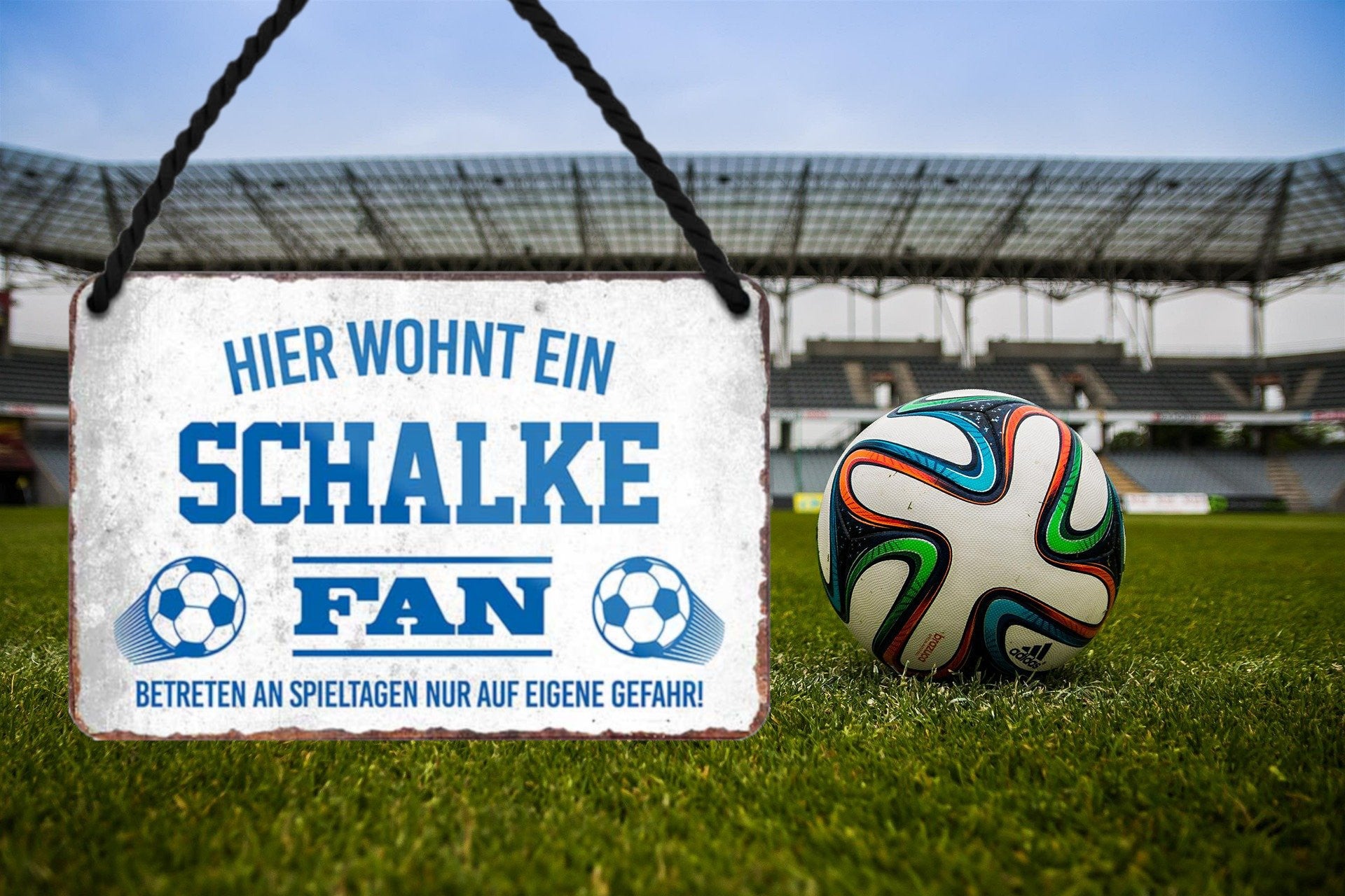 Targa Decorativa In Metallo Per Fan Dello Schalke – Formato 28x12 Cm, Idea Regalo Perfetta Per Compleanno O Natale – Scritta "Semplicemente Felice"