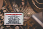 Blechschild ''Unsere Arbeitszeiten meistens von 9 oder 10 da'' 20x30cm